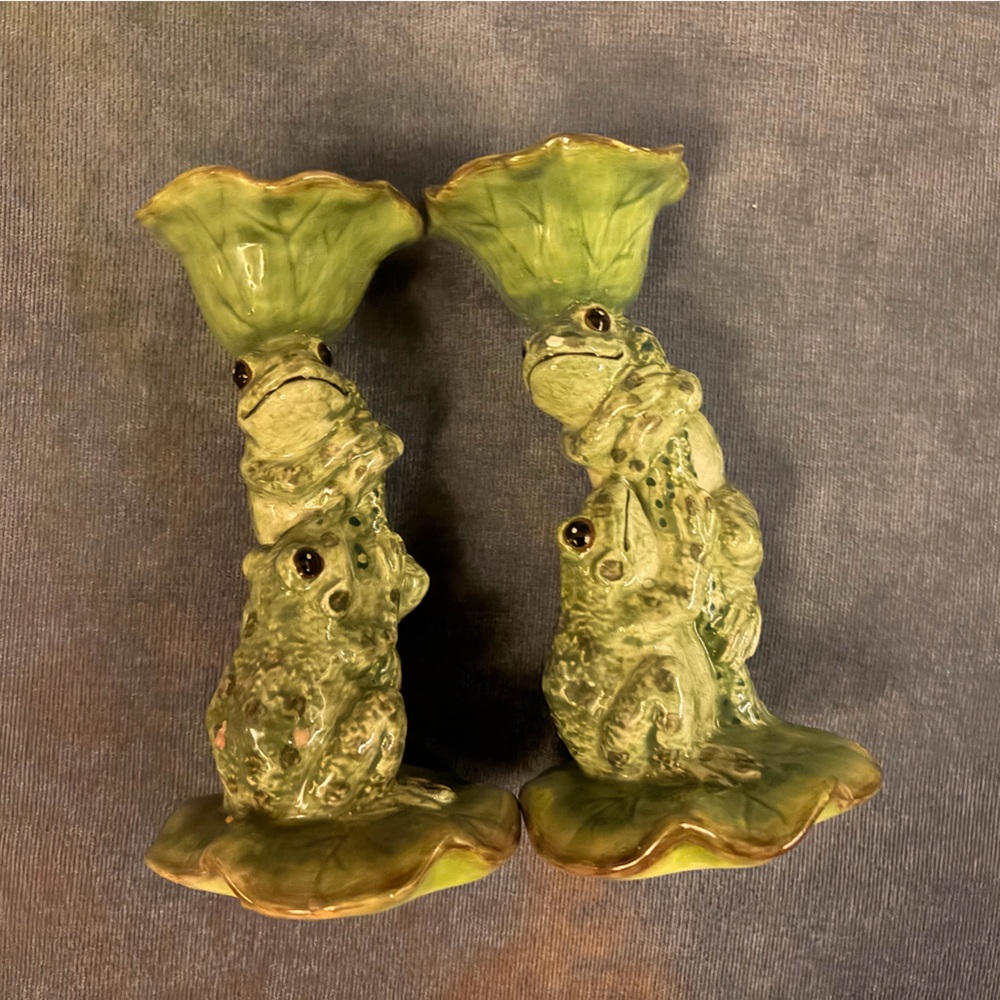 Vintage Green Frog Reptile Candle Holders